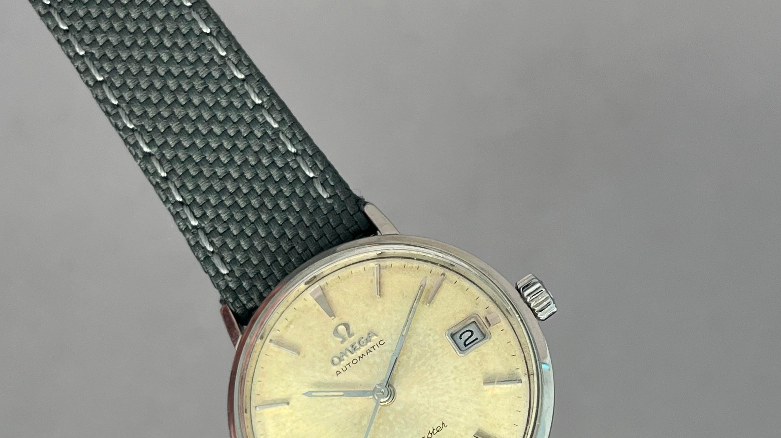 Unser erstes recyceltes Uhrenband – eine nachhaltige Revolution